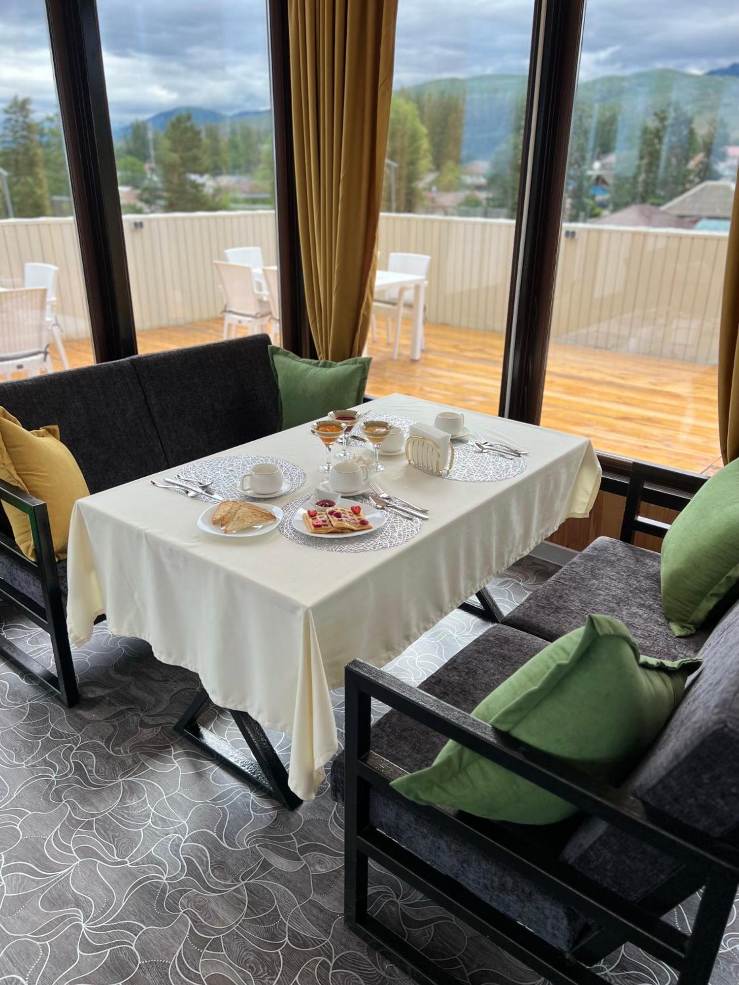 Mongu Hotel 카라콜 외부 사진
